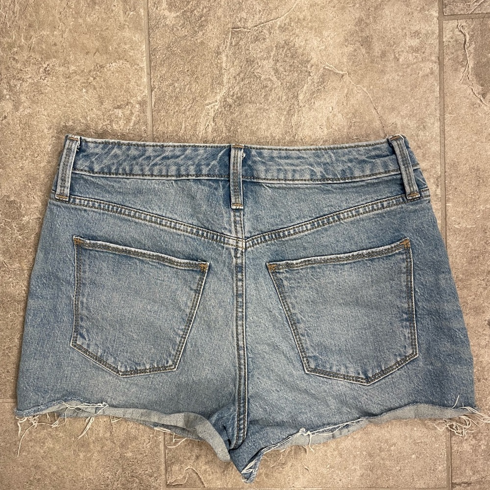 Natural threads shorts - Picture 2 of 3